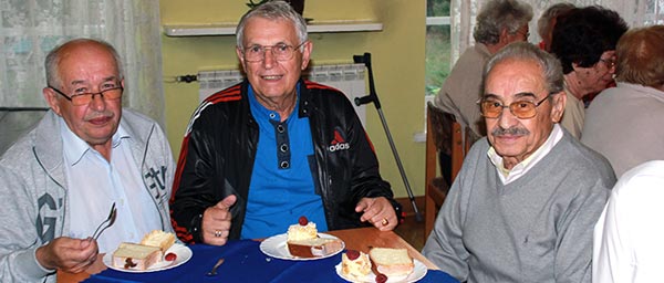 A retreat for survivors in Srodborow, Poland provides social activities, warm kosher meals and a chance to meet with friends. 