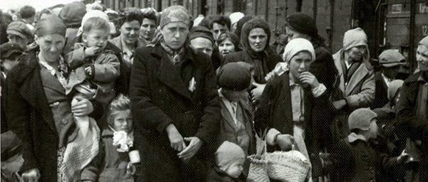 Auschwitz Romanian Holocaust victims