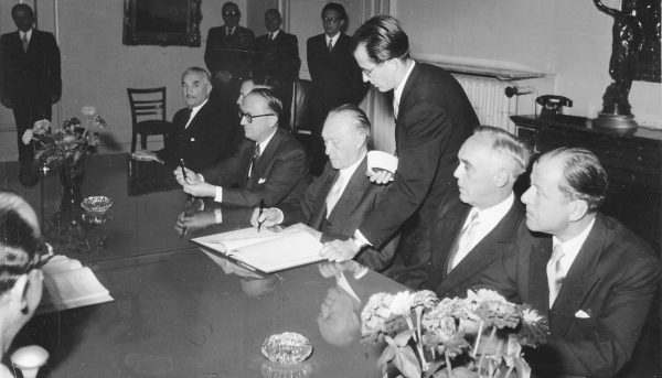 The first Chancellor of post-war West Germany, Konrad Adenauer, with his aide Prof. Boehm, at the signing of the Reparations Agreement between Israel, West Germany, and the Committee on Jewish Material Claims. Septmber 10. 1952