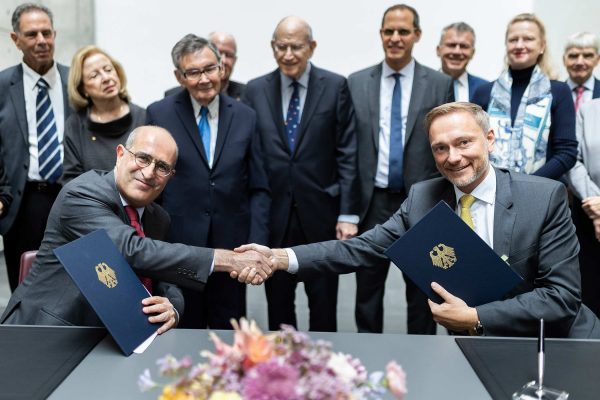 German Chancellor And Claims Conference Meet To Mark 70th Anniversary ...